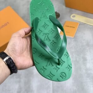Balenciaga Monogram Trendy Green Flip-Flops