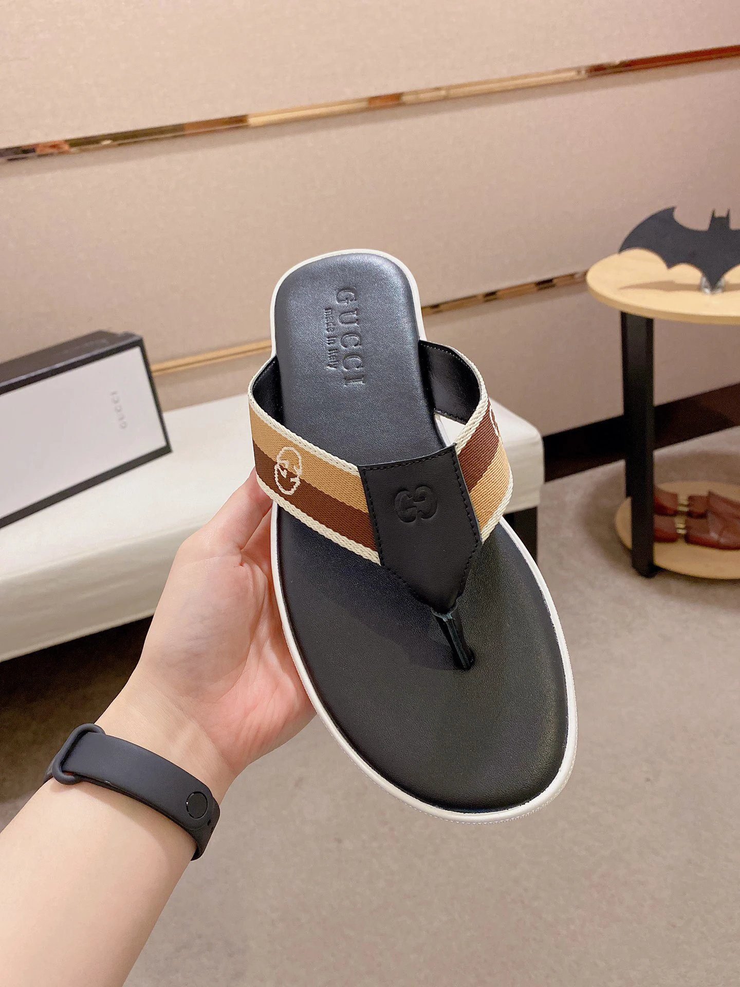 Gucci Double G Series Casual Style Black and Brown Flip-Flops