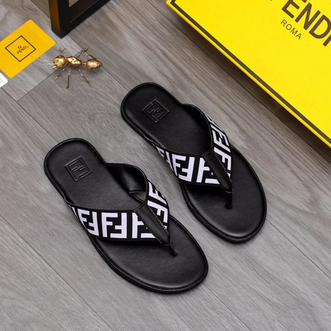 Fendi FF Monogram Trendy Black Flip-Flops