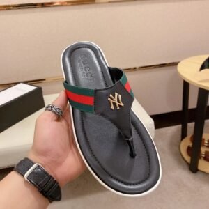 Gucci NY Webbing Trendy Style Black Flip-Flops