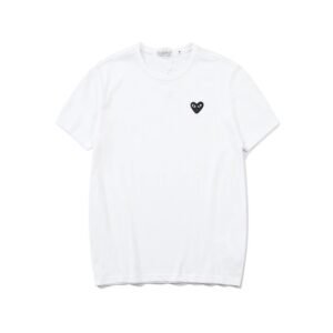 Comme des Garcons PLAY 2021-95 White Style 2195 Heart Logo T-Shirt Layered Outfit