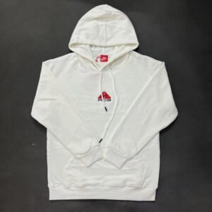 Nike White Zip Hoodie City Outfit Swoosh