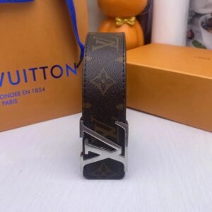 Louis Vuitton Weekend Accessory Focus Monogram Belt Gift Ready